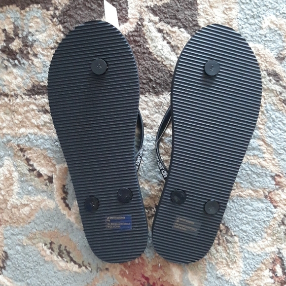 4x*Host Pick*Juicy Couture flip flop sandals - Picture 8 of 14